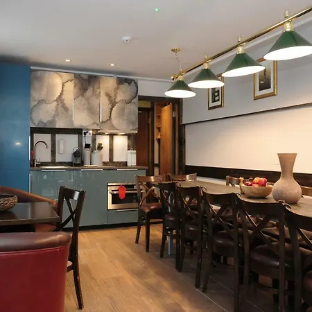 펜션 Talbot Coach House *