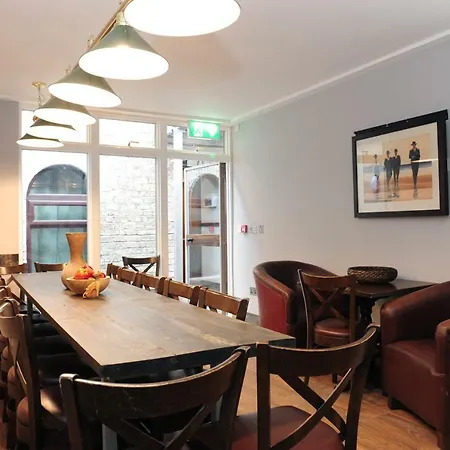 Talbot Coach House * دبلن