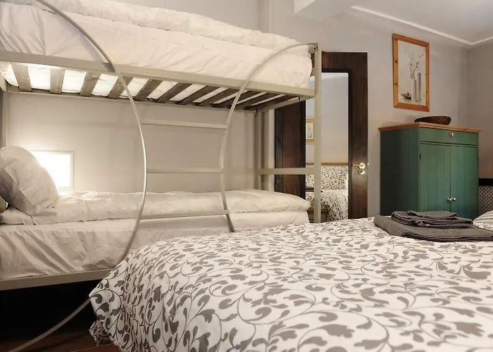 Holiday home Talbot Coach House