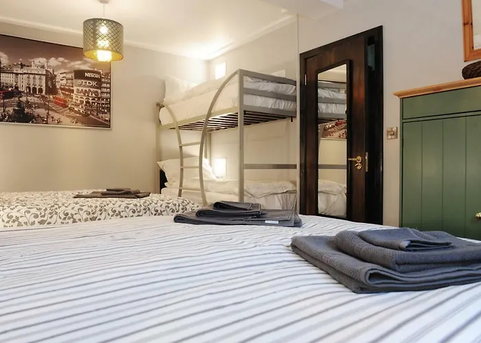 Talbot Coach House * דבלין