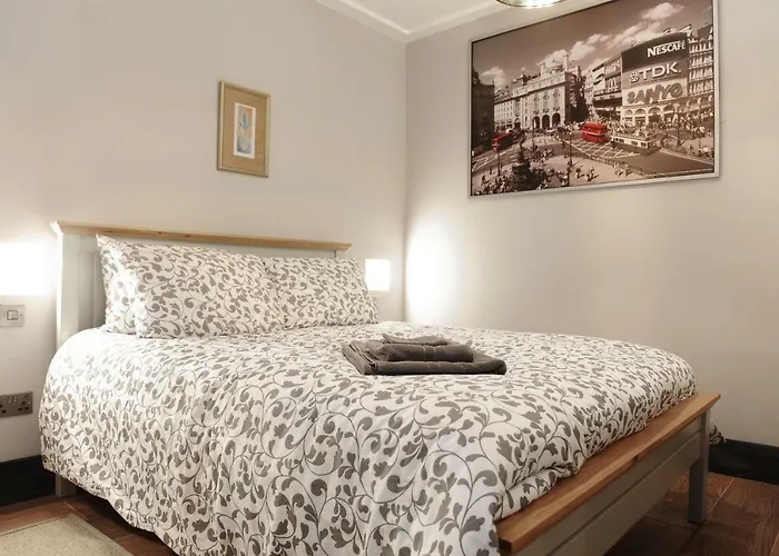 Talbot Coach House *