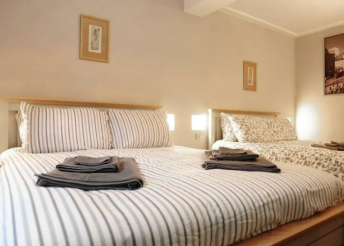 Talbot Coach House בית נופש דבלין